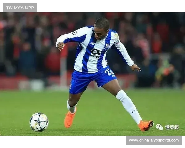 佩雷拉与科尔特斯新年官宣恋情,莫伊卡诺担忧激发奥特加斗志 佩雷拉与科尔特斯新年官宣恋情,莫伊卡诺担忧激发奥特加斗志